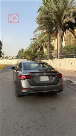 نيسان سنترا